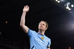 Vụ chuyển nhượng Kevin De Bruyne bất ngờ có diễn biến mới với nhiều đề nghị hấp dẫn
