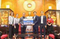 Liên đoàn Bóng đá Việt Nam chung tay cùng đồng bào vượt qua thiên tai
