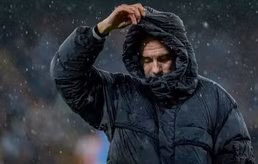 Pep Guardiola gửi thông điệp số 9 ảo tới Hugo Viana giữa lúc săn đón Antoine Semenyo