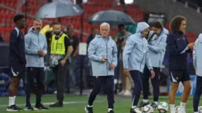 Deschamps: 'Yamal ở đẳng cấp khác thường, không thể khắc chế'