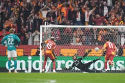Liverpool gục ngã trước Galatasaray ở Champions League