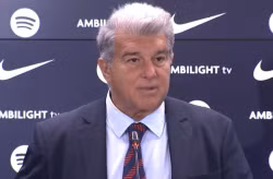 Joan Laporta chỉ trích trọng tài UEFA sau trận thua Inter Milan