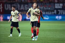 Barcelona không có ý định gia hạn hợp đồng với cầu thủ 29 tuổi dù thỏa thuận hết hạn vào năm 2026