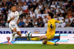 Dự đoán Real Madrid vs Osasuna: Los Blancos hướng tới chiến thắng mở màn tại Bernabeu