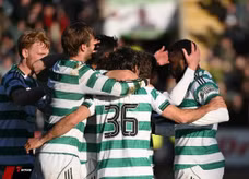 O'Neill tự hào khi Celtic lột xác và đuổi kịp Hearts trong cuộc đua tam mã