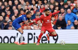 Tổng thuật Champions League: Liverpool lách khỏi cuộc khủng hoảng Salah, Chelsea vấp ngã