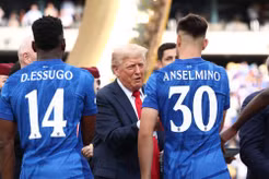 Borussia Dortmund đàm phán chiêu mộ trung vệ Chelsea Aaron Anselmino