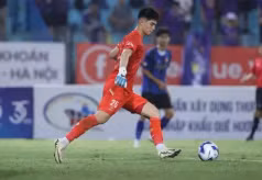 HLV Kim Sang-sik liên tiếp nhận tin vui