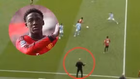 Pep Guardiola ngỡ ngàng với màn trình diễn của Kobbie Mainoo ở derby Manchester
