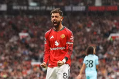 Manchester United kể lại câu chuyện quen thuộc đáng lo dù thắng nghẹt thở trước Burnley