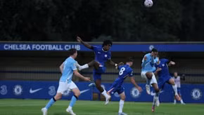 Chelsea 3-1 Man City: Terry có mặt, cú hat-trick của Mheuka chốt chiến thắng Premier League 2