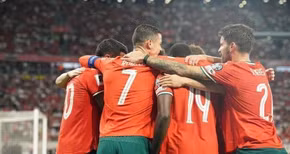 Ronaldo làm nên lịch sử, Bồ Đào Nha ngược dòng hạ Hungary