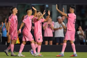 🎥 Bộ đôi Inter Miami thể hiện DNA Barca trong phút lập công hiệp một trước Galaxy