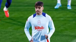 Raul Asencio của Real Madrid đăng thông điệp lên MXH sau những lùm xùm