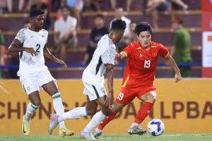 U23 Việt Nam khiến thủ môn Bangladesh phải thừa nhận sự chênh lệch