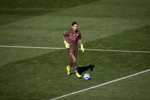 Galatasaray chính thức tiếp cận Man City về trường hợp Ederson