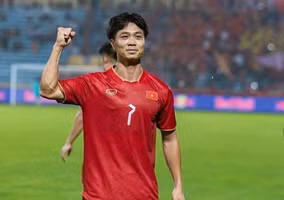 Công Phượng trở lại ĐTQG Việt Nam