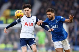 Leeds United sắp chiêu mộ Calvert-Lewin dạng chuyển nhượng tự do
