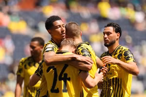 Nhìn lại chiến thắng sát nút của Dortmund trước Ulsan 