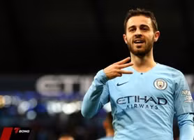 Bernardo Silva chia sẻ cảm xúc khi nâng cúp và tương lai tại Man City