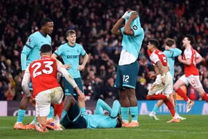 Bàn thua phản lưới nhà ‘kỳ lạ’ của Wolves không che giấu được cơn thịnh nộ của Mikel Arteta trước ‘thói quen tồi tệ’ của Arsenal