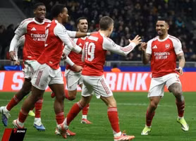Arsenal chỉ còn một trận đấu để làm nên lịch sử sau 22 năm