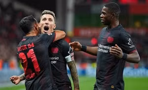 Leverkusen thắng trận đầu tiên ở Bundesliga sau khi chia tay Ten Hag