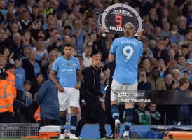 Pep đón cú hích trước trận Tottenham, Rodri và Foden trở lại