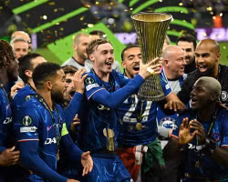 Chelsea và Cole Palmer lội ngược dòng ấn tượng trước Real Betis để đăng quang Conference League