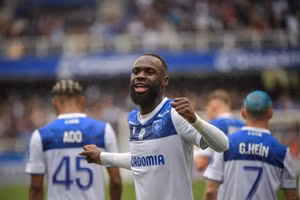 Lens muốn vượt mặt Nice trong cuộc đua giành Lassine Sinayoko của Auxerre