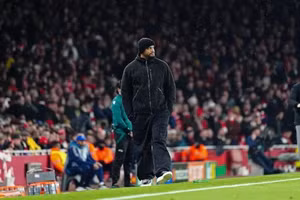 Chi tiết lập trường của Man City trong việc săn đón HLV Vincent Kompany