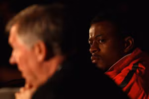 Patrice Evra nói về Sir Alex Ferguson: ‘Nếu ông ấy huấn luyện ngày nay, có lẽ sẽ phải vào tù’