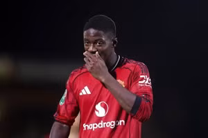 Tin: Ngôi sao Man United 'sẵn sàng' rời đội vào tháng Một