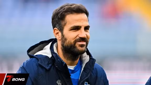 Cesc Fabregas trở lại Chelsea? Liam Rosenior đối mặt nguy cơ bị sa thải