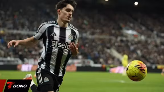 Tương lai Tino Livramento tại Newcastle United: Arsenal và Man City vào cuộc