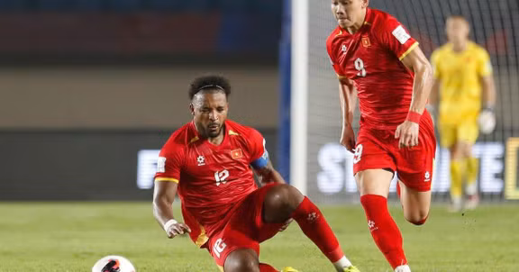 TIN NHANH 15H (FIFA ASEAN Cup): Nóng: Nguyễn Xuân Son chấn thương nặng, rời ĐT Việt Nam
