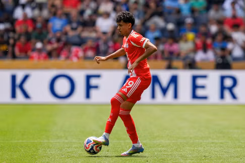 Bayern Munich chuẩn bị chuyển Adam Aznou đến Getafe