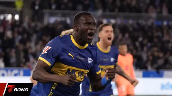 Ibrahim Diabate gieo sầu cho Barcelona: Alavés thắng sốc để thoát hiểm 