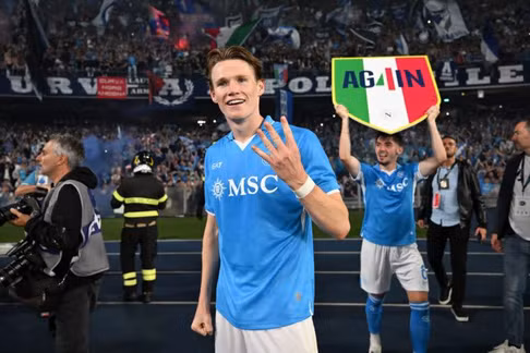 McTominay, Retegui và Reijnders đăng quang danh hiệu MVP Serie A 2024/25