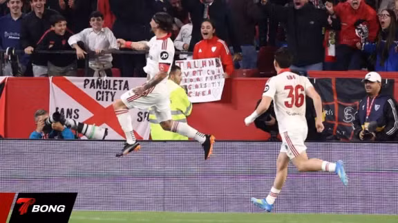 Sevilla 2-1 Atletico Madrid: Akor Adams và Gudelj gieo sầu cho đội bóng thủ đô