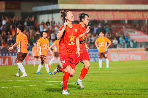 Hà Tĩnh vs HAGL, 18h00 ngày 4/11: Thử thách cho đội bóng đang thăng hoa