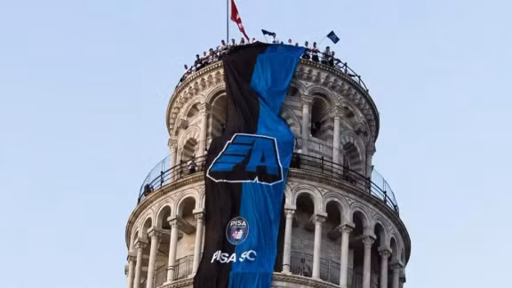 Tháp Nghiêng không đổ, Pisa không gục: Hành trình ngược dòng Serie A