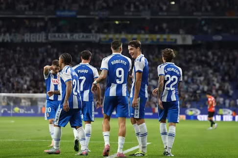 Espanyol tránh được thảm họa trong trận cầu 5 bàn đầy kịch tính trước RCD Mallorca sa sút