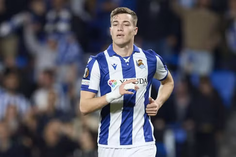 Tiền vệ trẻ 22 tuổi đang lên của La Liga chính thức cập nhật thông tin về giấc mơ Real Madrid