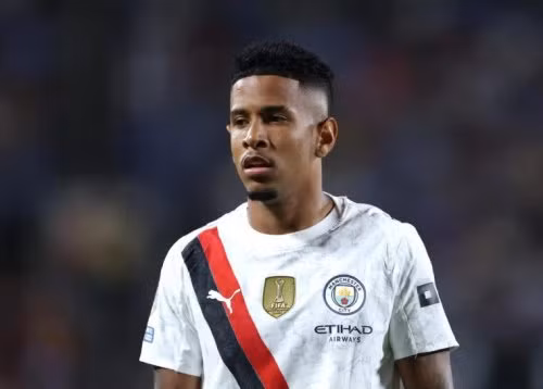 Tottenham bắt đầu đàm phán với Man City cho tiền đạo cánh Savinho