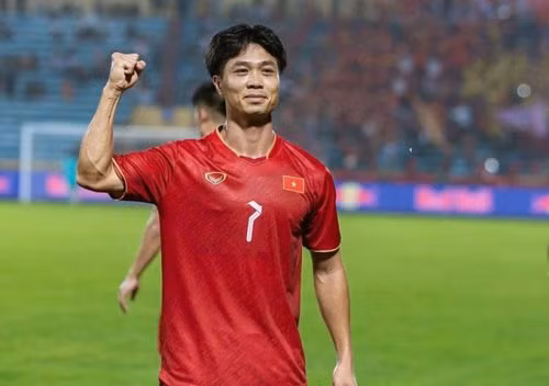 Công Phượng trở lại ĐTQG Việt Nam