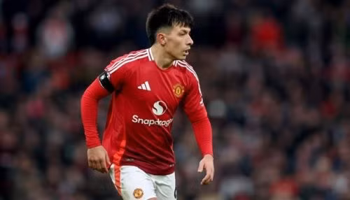 NÓNG: Man Utd chốt tương lai Lisandro Martinez