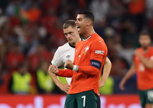 Cristiano Ronaldo ghi bàn thắng quyết định đưa Bồ Đào Nha vượt qua Đức vào chung kết Nations League