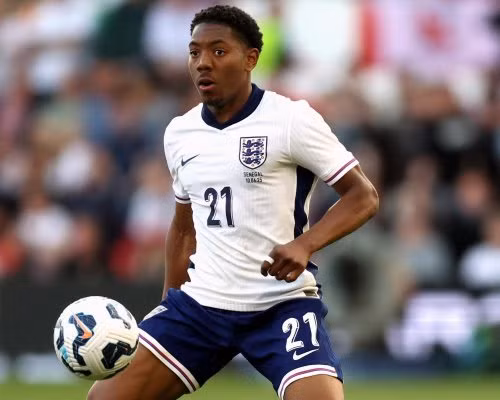 Tin đồn chuyển nhượng: Real Madrid nhắm Myles Lewis-Skelly?