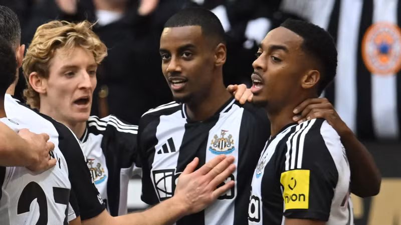 Video bàn thắng Newcastle United 4-3 Nottingham Forest: Rượt đuổi tỉ số mãn nhãn